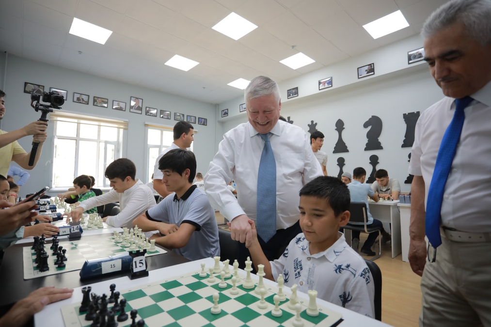 Anatoly Karpov - Academic Kids